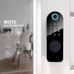 Ttlock Tuya Wifi App Electric Rim Lock Smart Digital Key Cara Password Biometric Fingerprint Gate Rim Latch Lock Black - Image 2